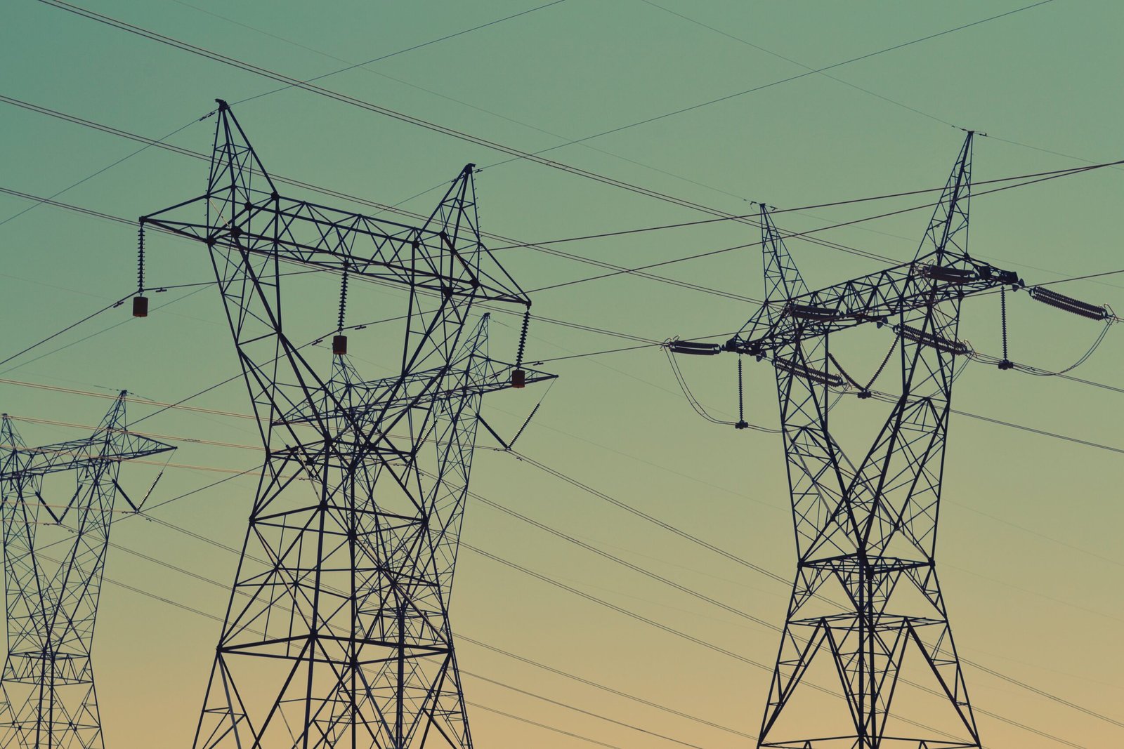 Top Tips on Using Less Electricity During the Winter